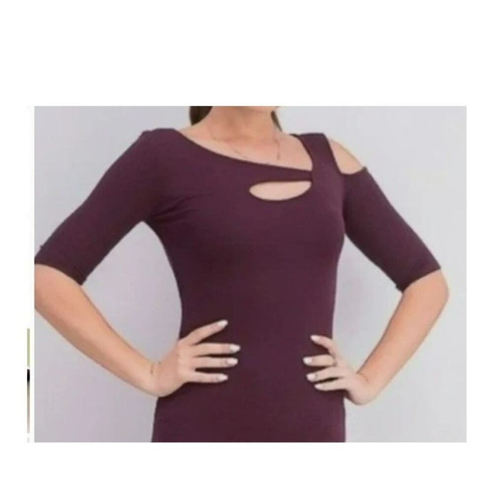 Goldray Garima Asymmetric Cold Shoulder Top Burgundy Size Large Ribbed Soft Knit